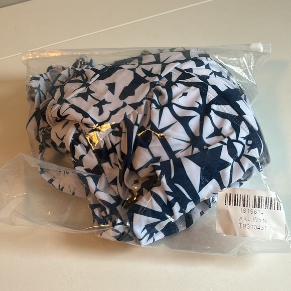 New in bag -Seafancy swimsuit - Sweetheart Neck Tummy Control One-Piece swimsuit - Picture 9 of 9